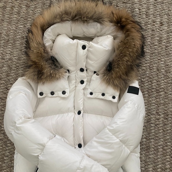 NWT SAM Fur Annabelle Down Jacket White Size S currently out of town for awhile - Picture 5 of 8